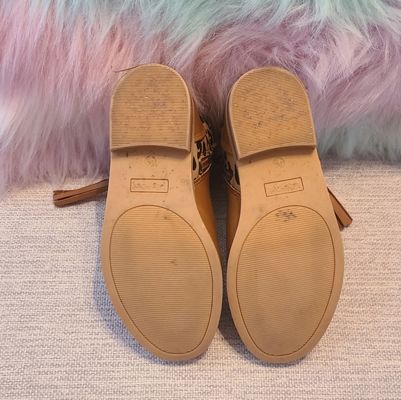 Brown boots - Picture 3 of 3